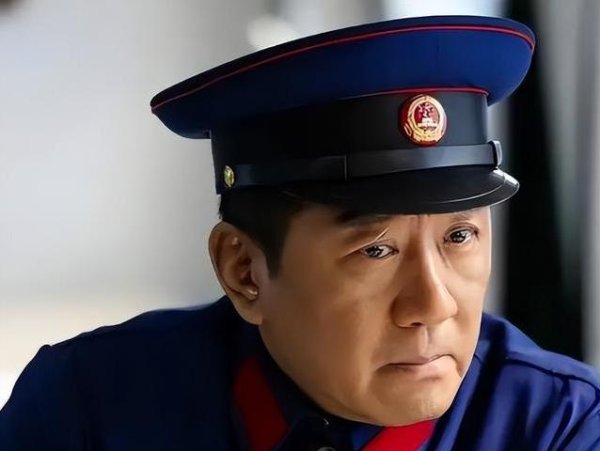 牛掌柜 丁勇岱演反派惊呆观众，婚姻甜蜜37年，儿子却远在国外