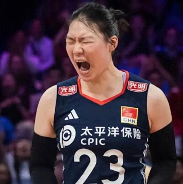 搭搭网 女排引争议！3-2大逆转击败美国，进死亡半区，战略考虑不周！