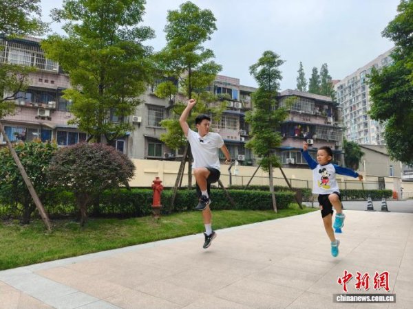 嗨牛股票 课后“体育外卖”悄然兴起 教练上门授课受家长青睐